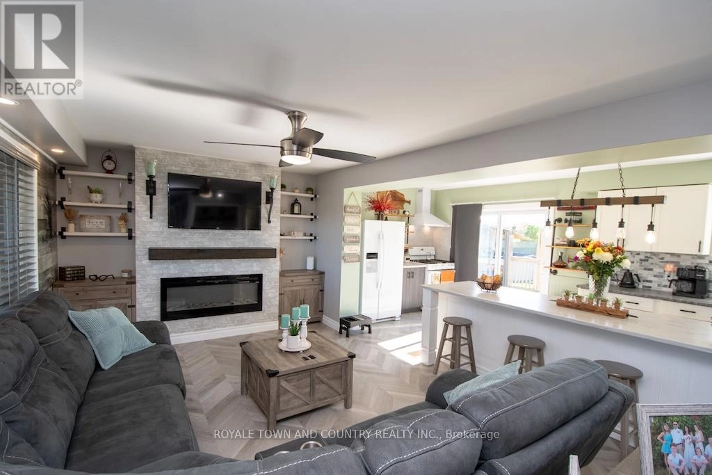 1412 7a Highway, Kawartha Lakes, Ontario  L0A 1A0 - Photo 11 - X12469045