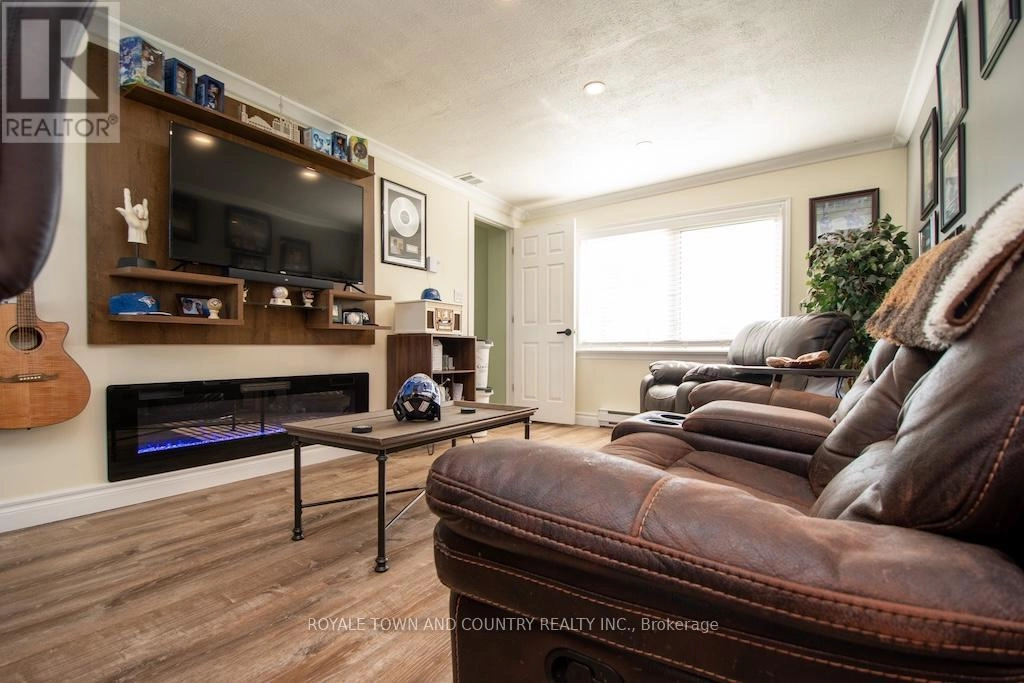 1412 7a Highway, Kawartha Lakes, Ontario  L0A 1A0 - Photo 21 - X12469045