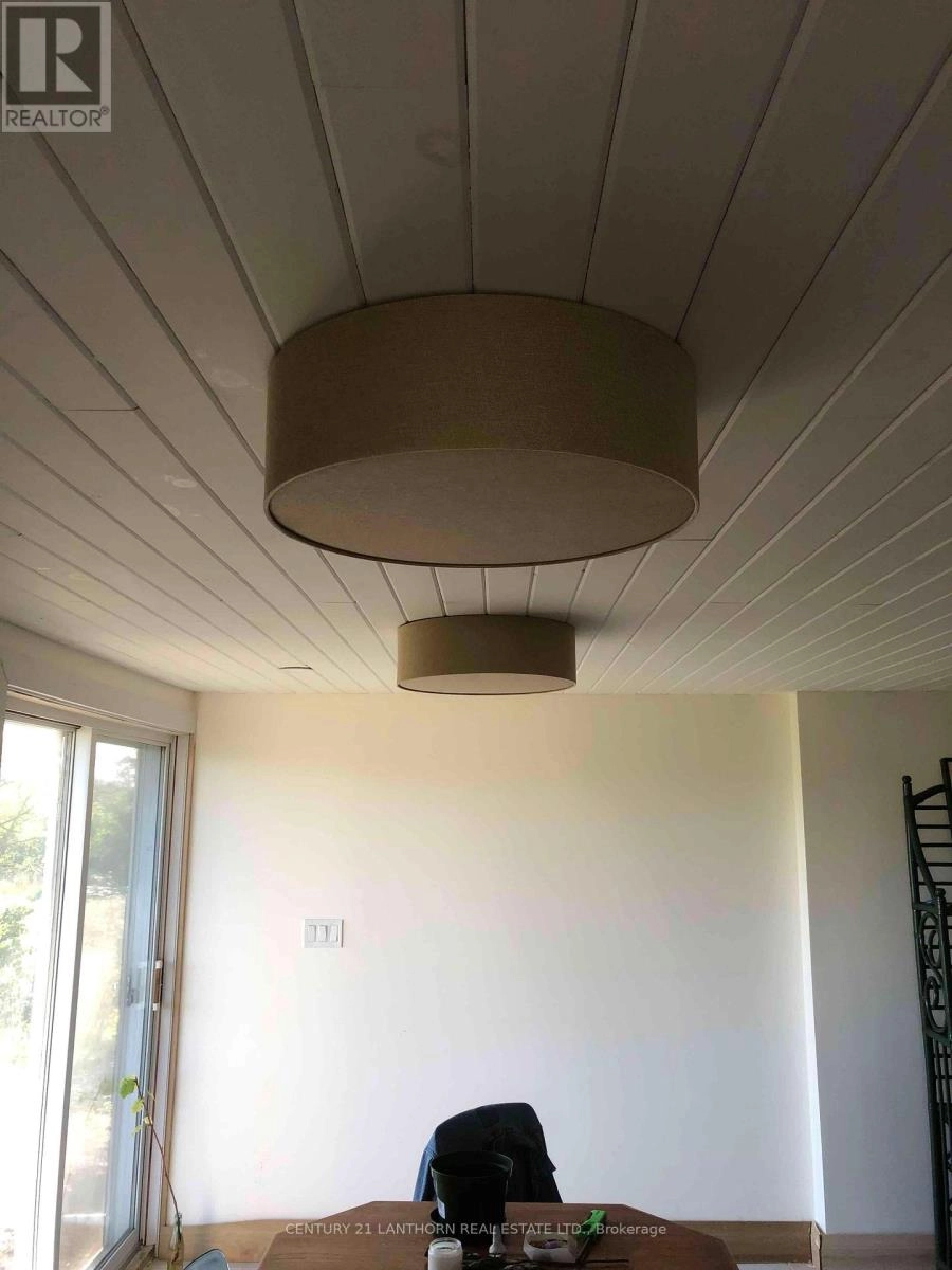 210 Melville Road, Prince Edward County, Ontario  K0K 1T0 - Photo 8 - X12435357