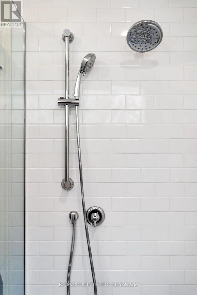 16882 Telephone Road, Quinte West, Ontario  K8V 5P4 - Photo 34 - X12470588