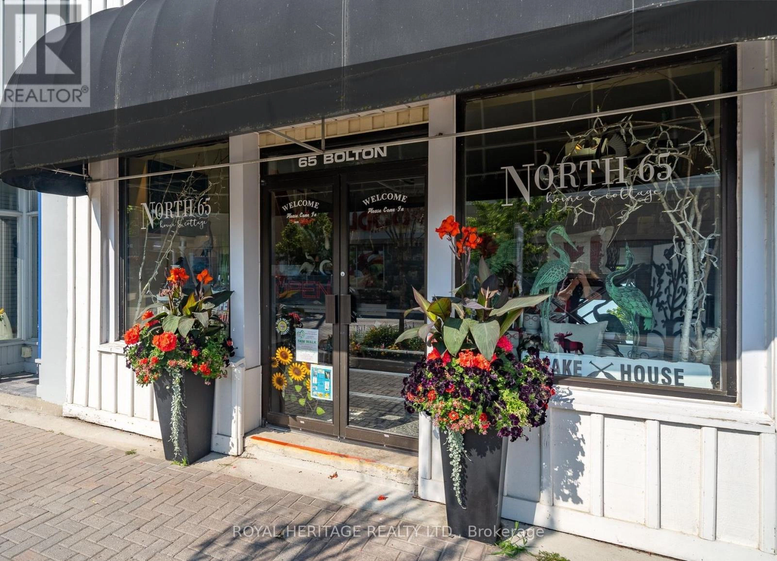 65 Bolton Street, Kawartha Lakes, Ontario K0M 1A0 - Photo 1 - X12472784