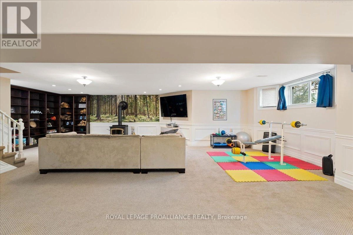 685 County Road 28, Prince Edward County, Ontario  K8N 4Z7 - Photo 28 - X12473088