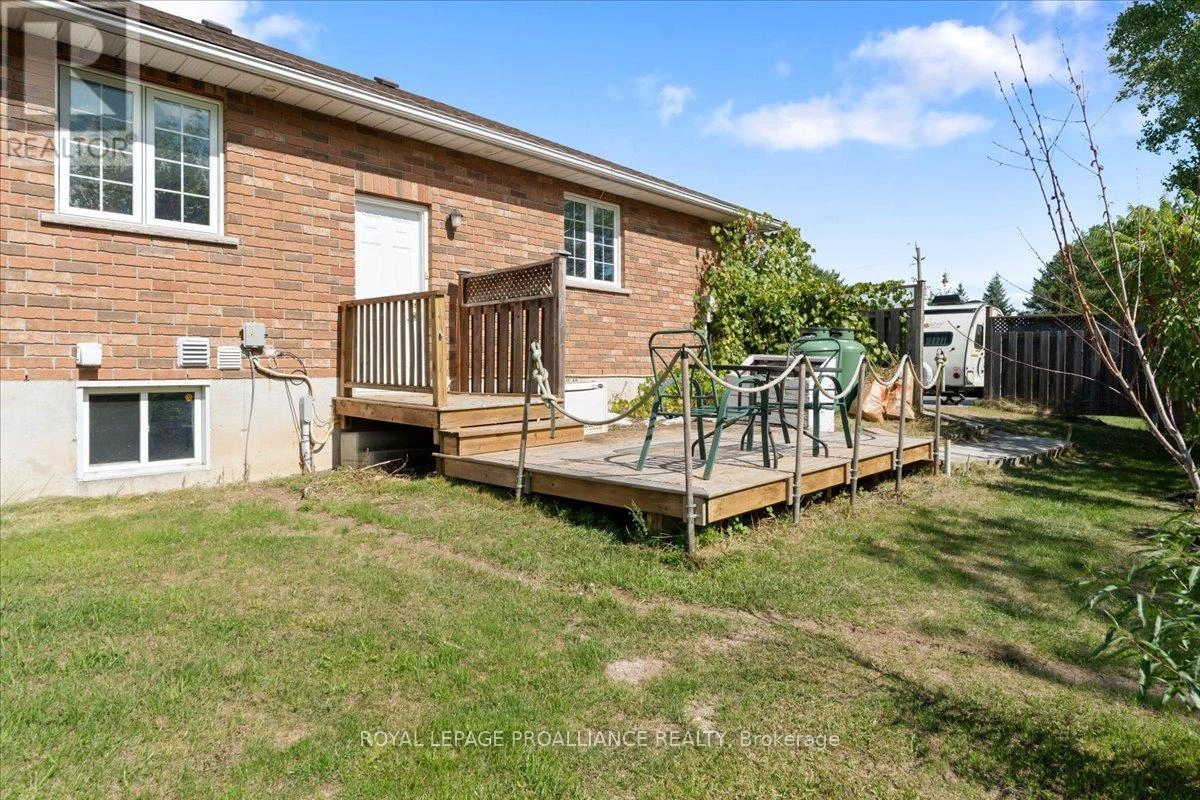 685 County Road 28, Prince Edward County, Ontario  K8N 4Z7 - Photo 39 - X12473088