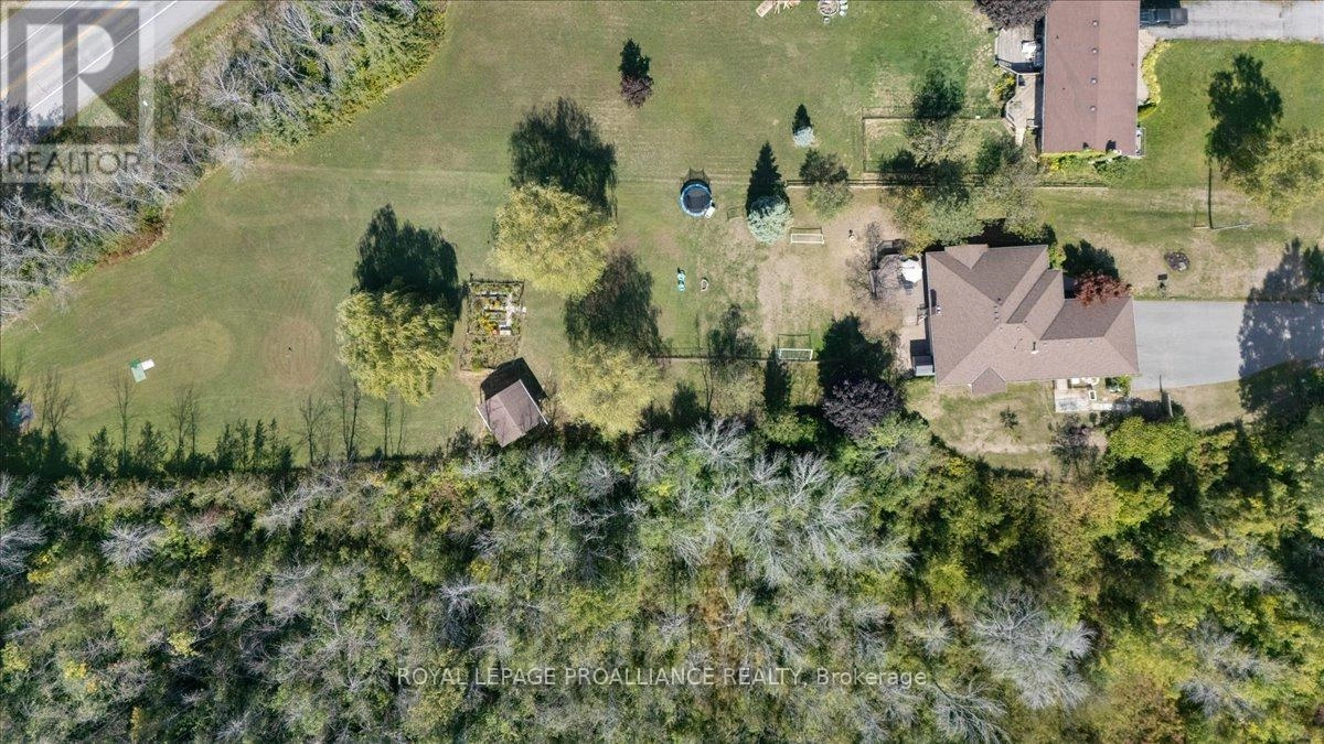 685 County Road 28, Prince Edward County, Ontario  K8N 4Z7 - Photo 44 - X12473088