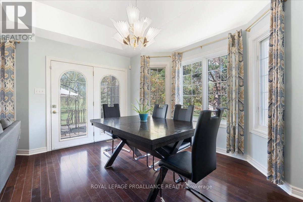 685 County Road 28, Prince Edward County, Ontario  K8N 4Z7 - Photo 9 - X12473088