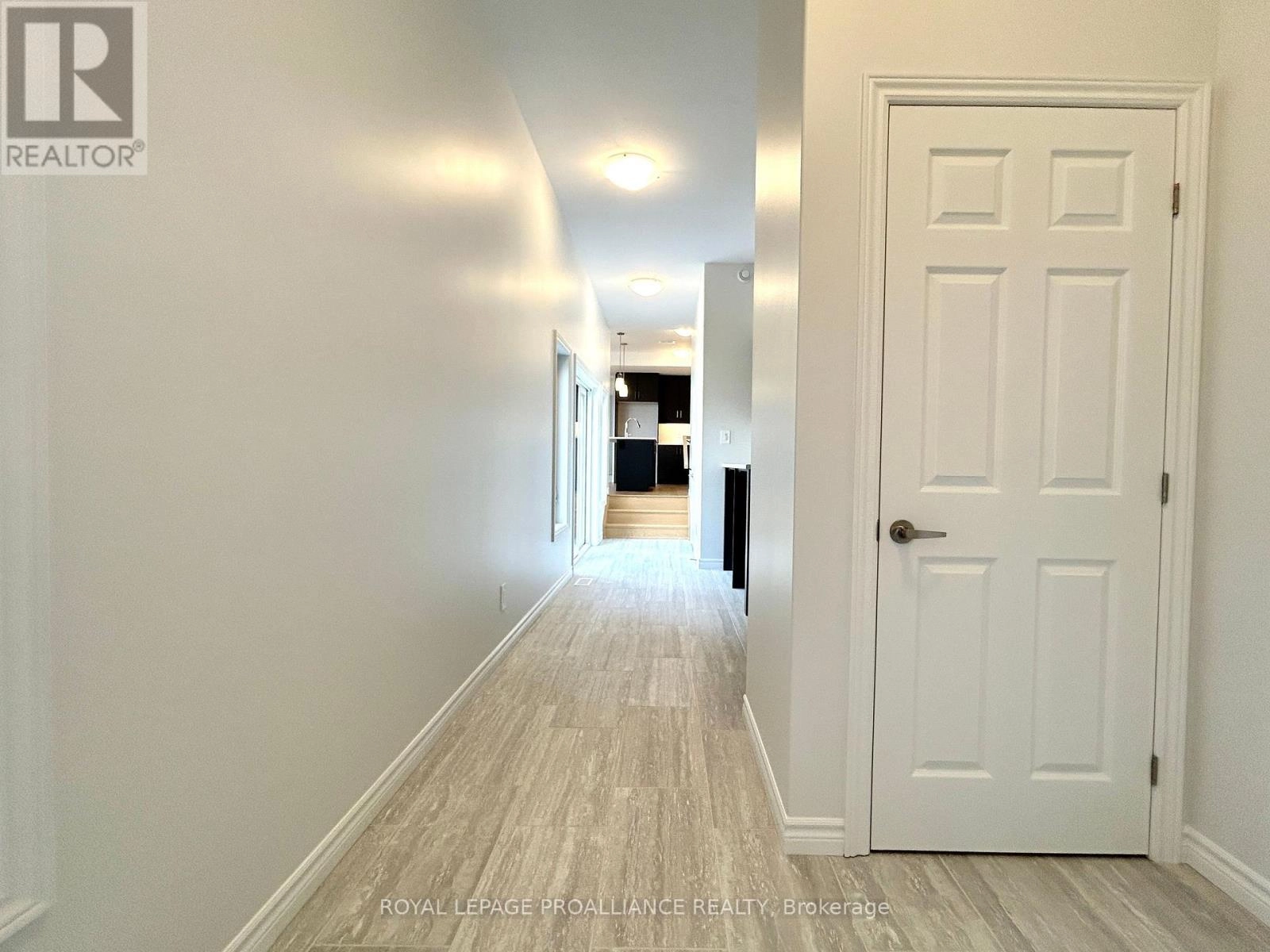 12 Riverstone Way, Belleville, Ontario K8N 0S6 - Photo 13 - X12473725