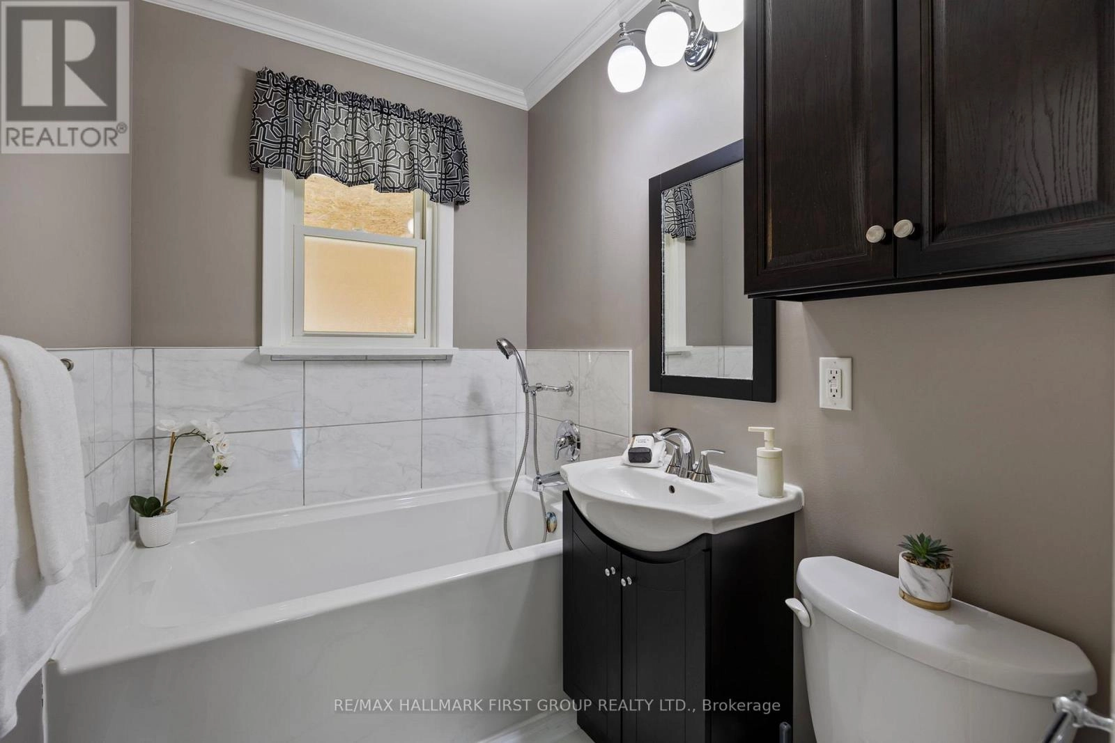 924 Mccullough Drive, Whitby, Ontario L1N 1C6 - Photo 22 - E12392503