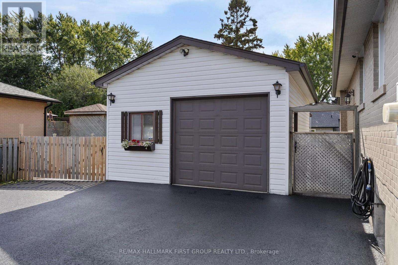 924 Mccullough Drive, Whitby, Ontario L1N 1C6 - Photo 36 - E12392503