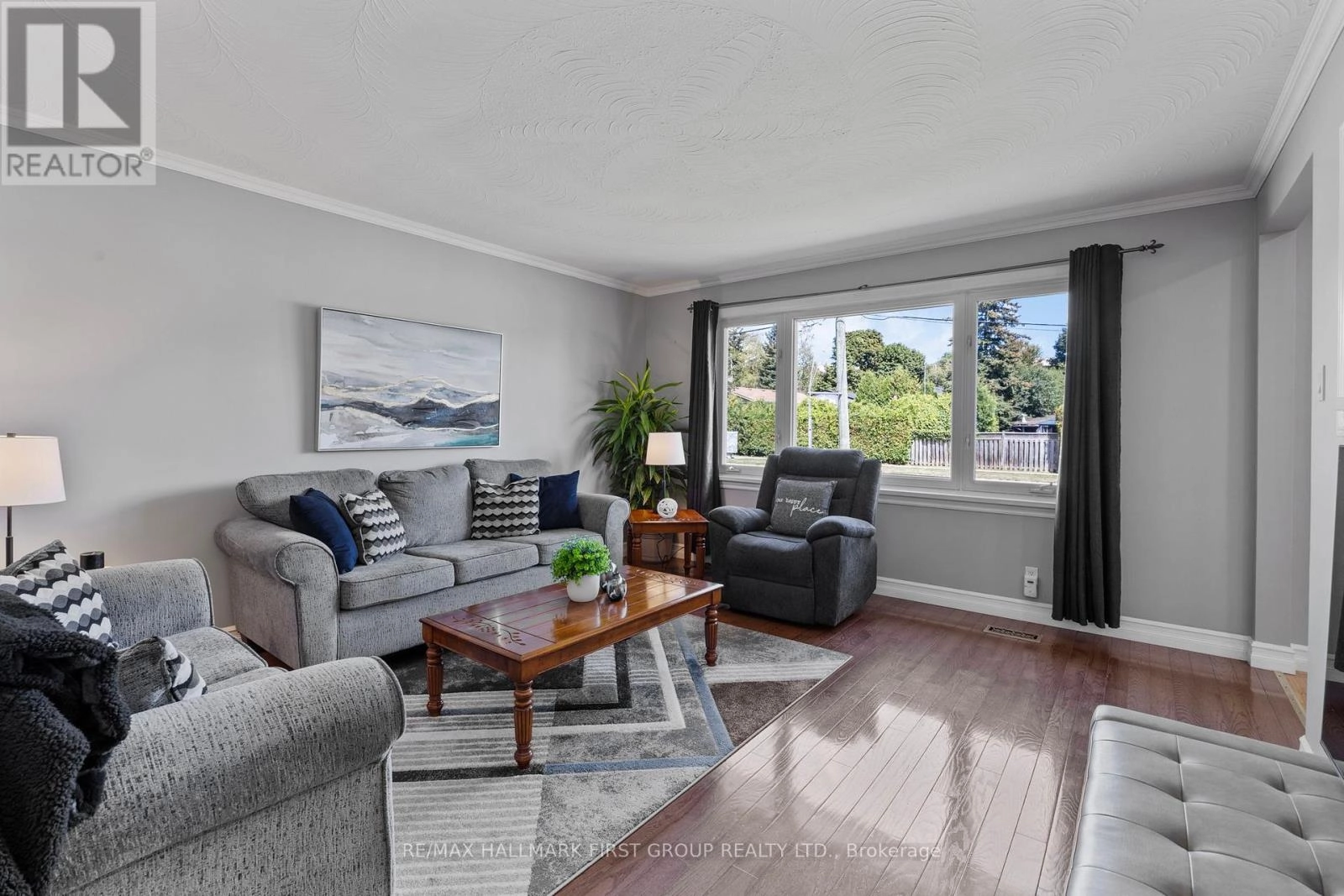 924 Mccullough Drive, Whitby, Ontario L1N 1C6 - Photo 8 - E12392503