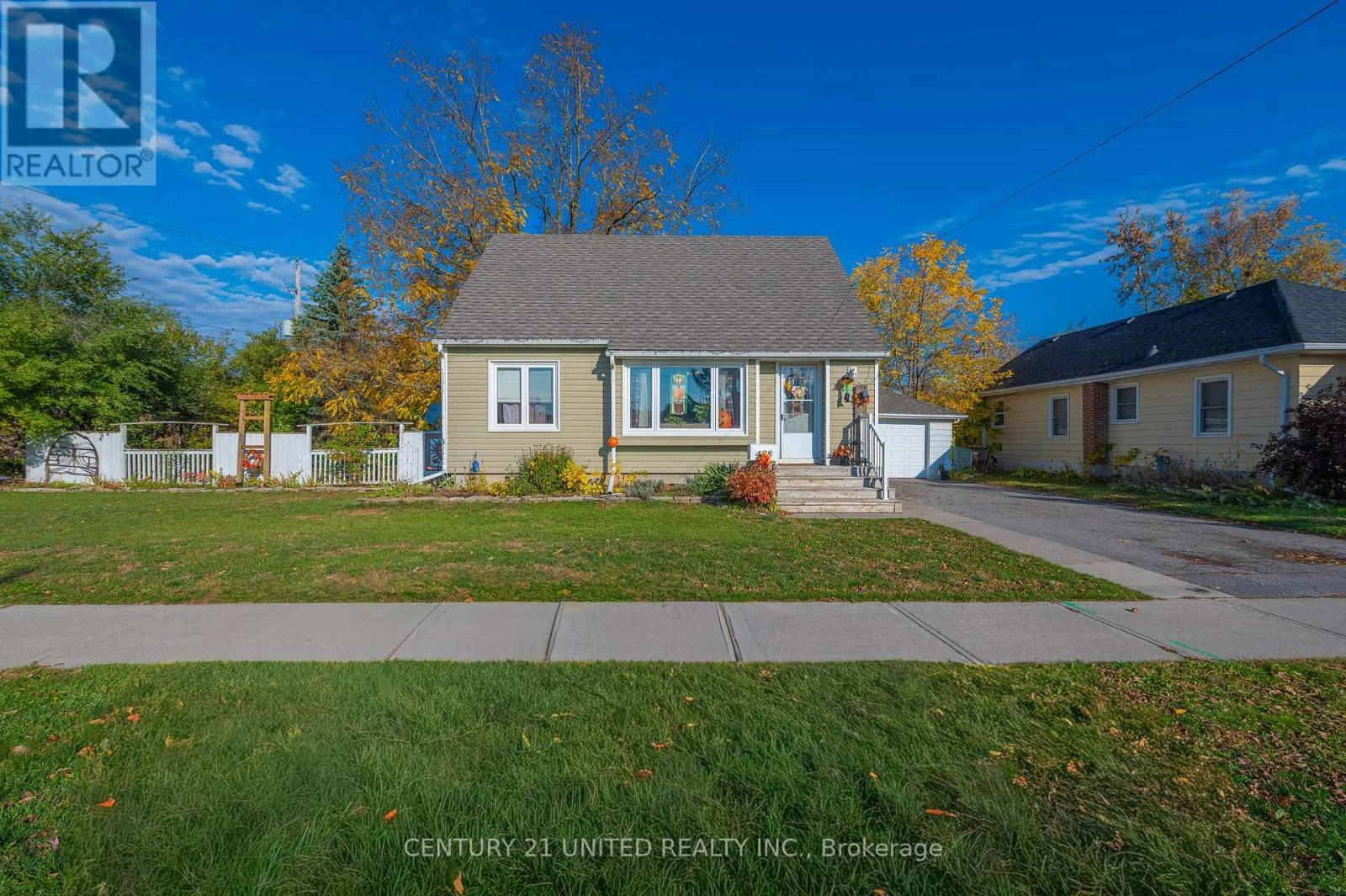 498 HOWDEN STREET, Peterborough, Ontario