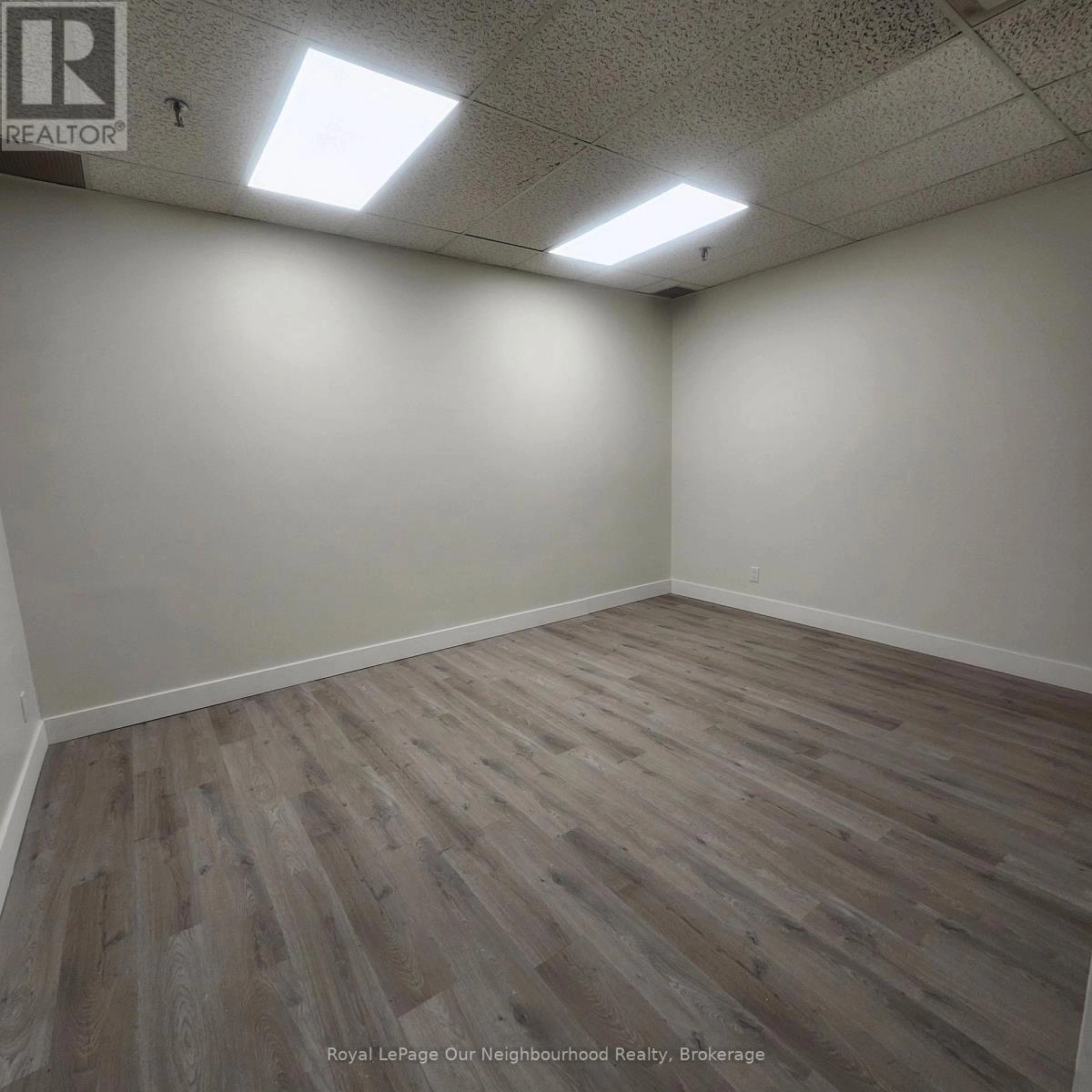 244 - 1135 Lansdowne Street W, Peterborough, Ontario K9J 7M2 - Photo 3 - X12479768