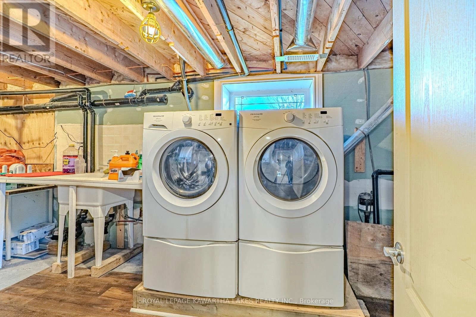 297 Hartley Road, Kawartha Lakes, Ontario K0M 2T0 - Photo 26 - X12490668