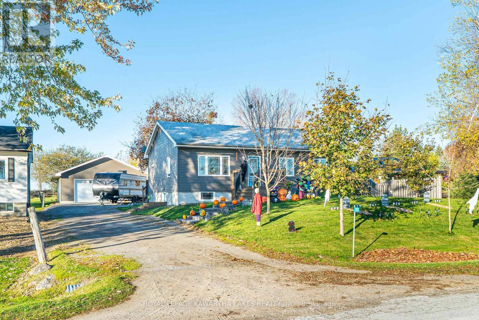 297 Hartley Road, Kawartha Lakes, Ontario K0M 2T0 - Photo 3 - X12490668