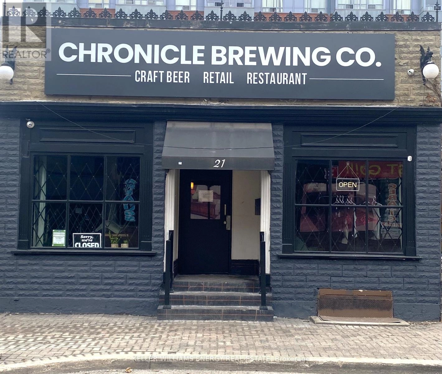 21 Celina Street, Oshawa, Ontario  L1H 4M9 - Photo 2 - E12483279