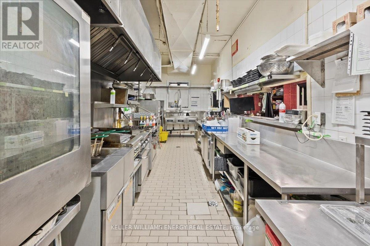 21 Celina Street, Oshawa, Ontario  L1H 4M9 - Photo 12 - E12483279