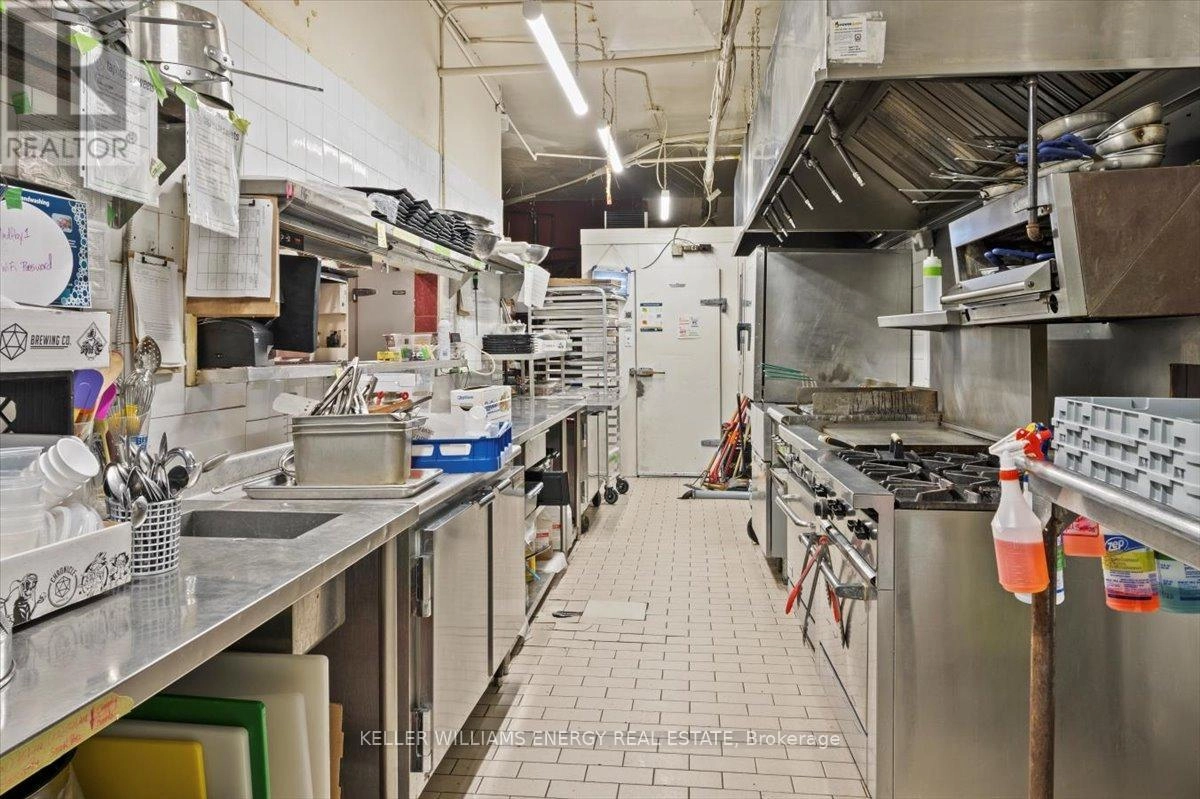 21 Celina Street, Oshawa, Ontario  L1H 4M9 - Photo 14 - E12483279