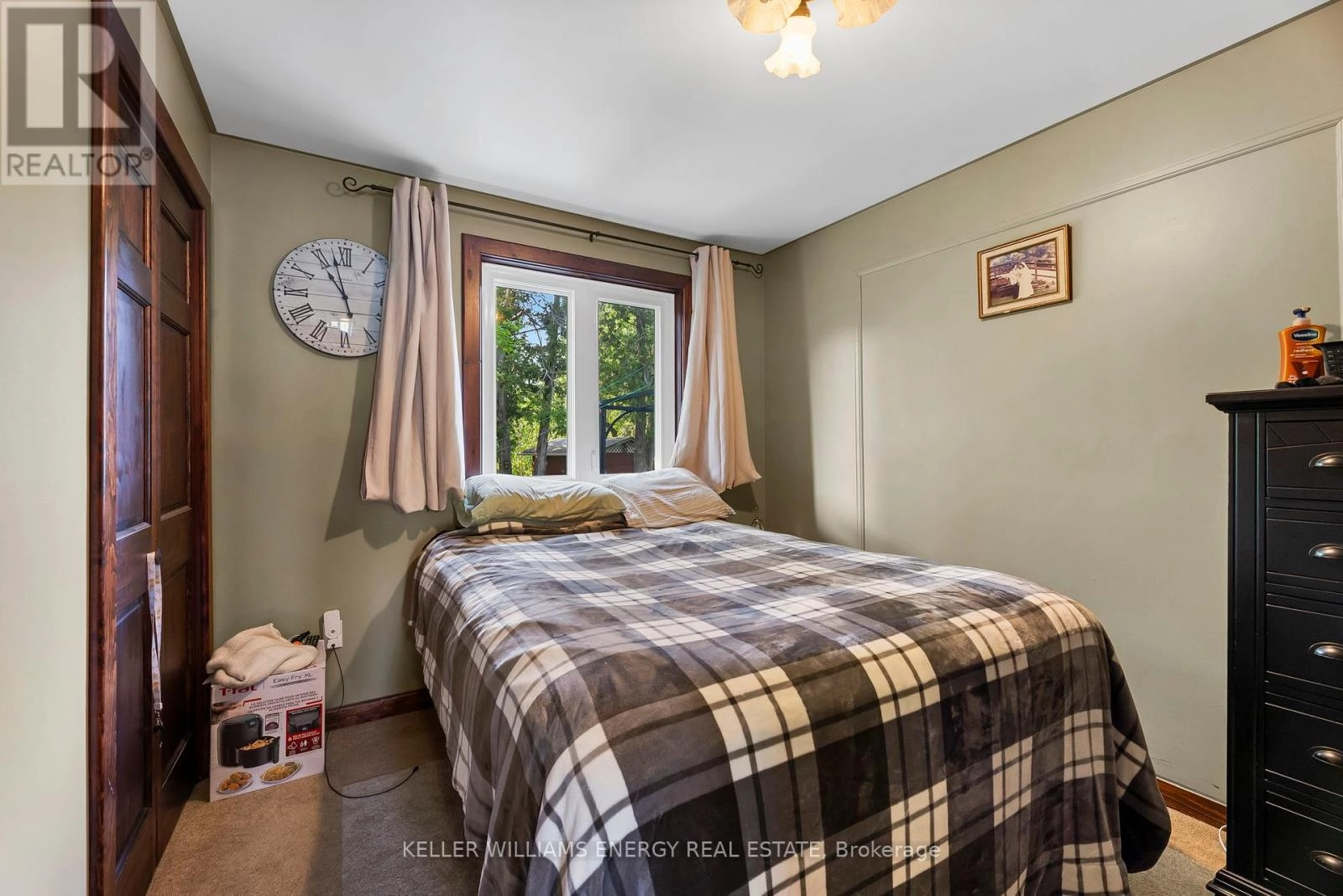 4070 Hwy 28, Selwyn, Ontario K0L 2H0 - Photo 21 - X12363501