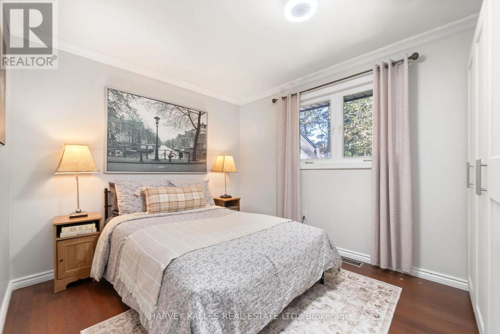 12130 Loyalist Parkway, Prince Edward County, Ontario  K0K 2T0 - Photo 15 - X12491884