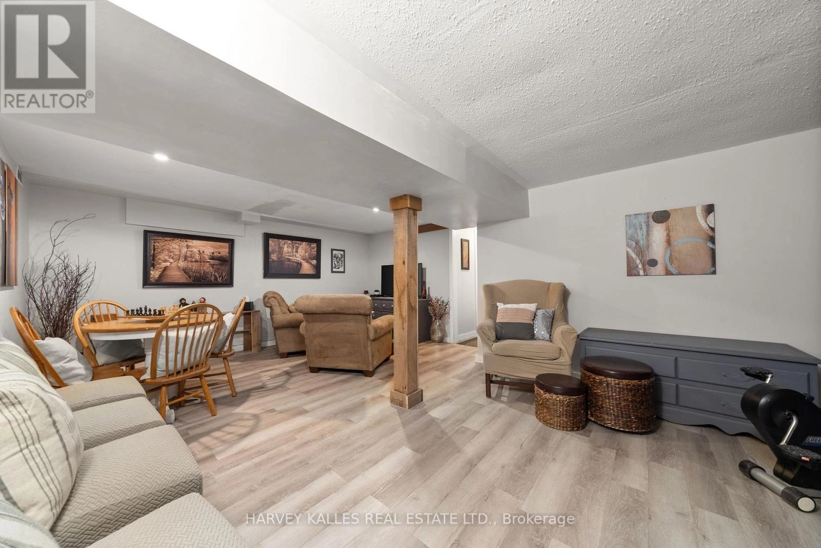 12130 Loyalist Parkway, Prince Edward County, Ontario  K0K 2T0 - Photo 19 - X12491884