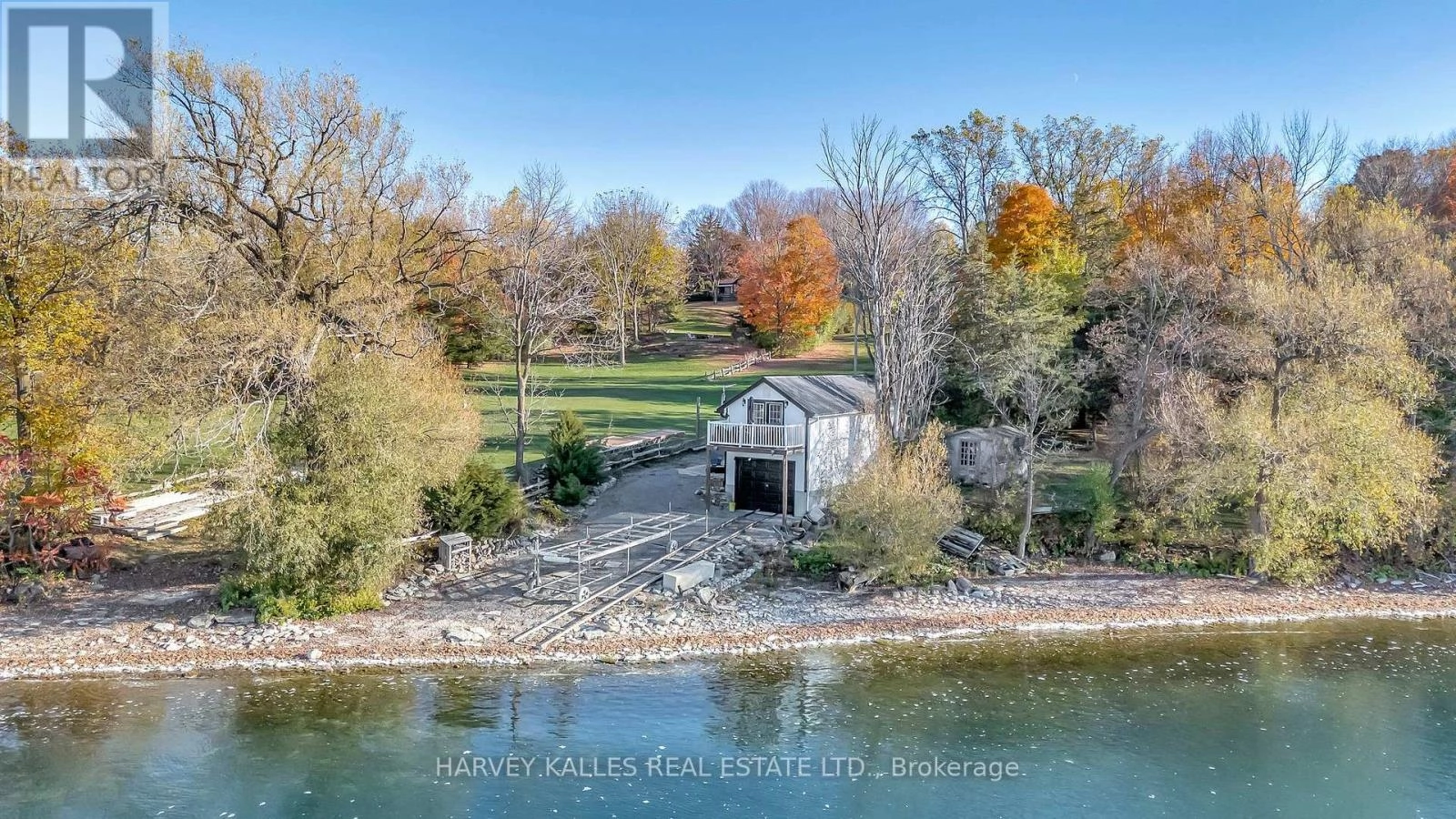 12130 Loyalist Parkway, Prince Edward County, Ontario  K0K 2T0 - Photo 26 - X12491884