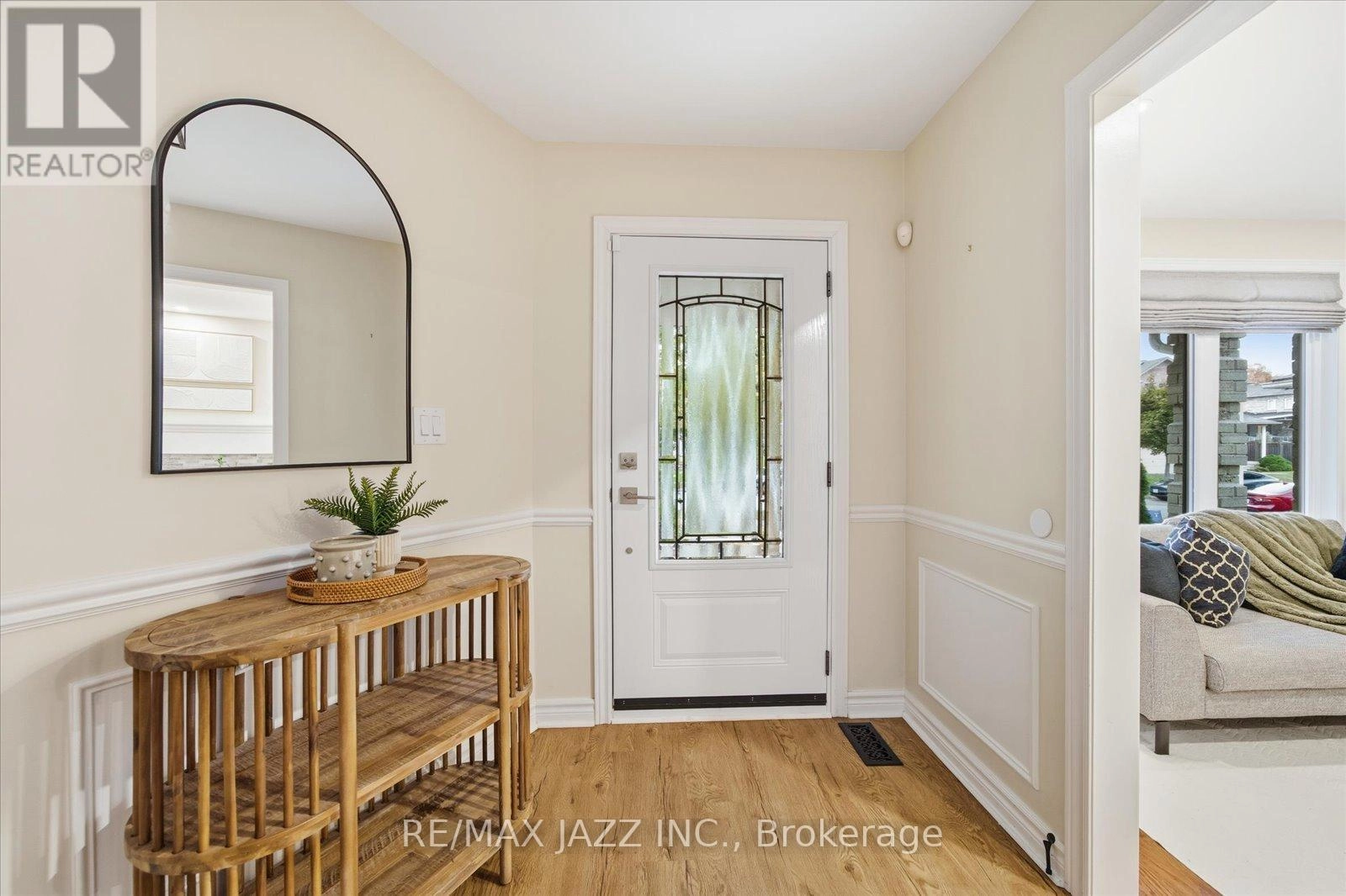 1014 Copperfield Drive, Oshawa, Ontario L1K 1S4 - Photo 2 - E12473455