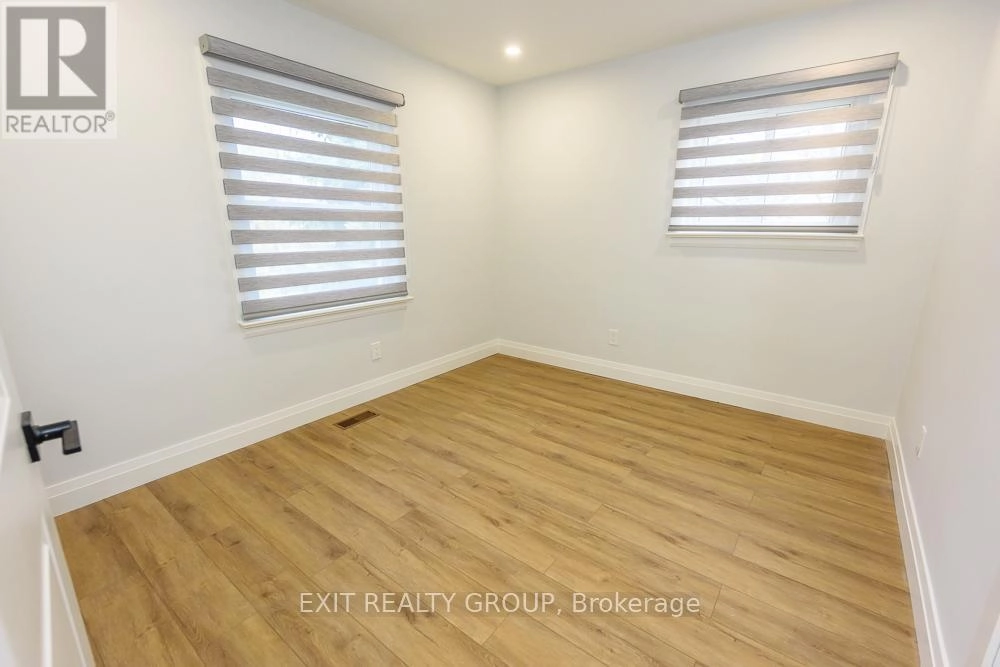 250 Ashley Street, Belleville, Ontario K0K 2B0 - Photo 14 - X12495826