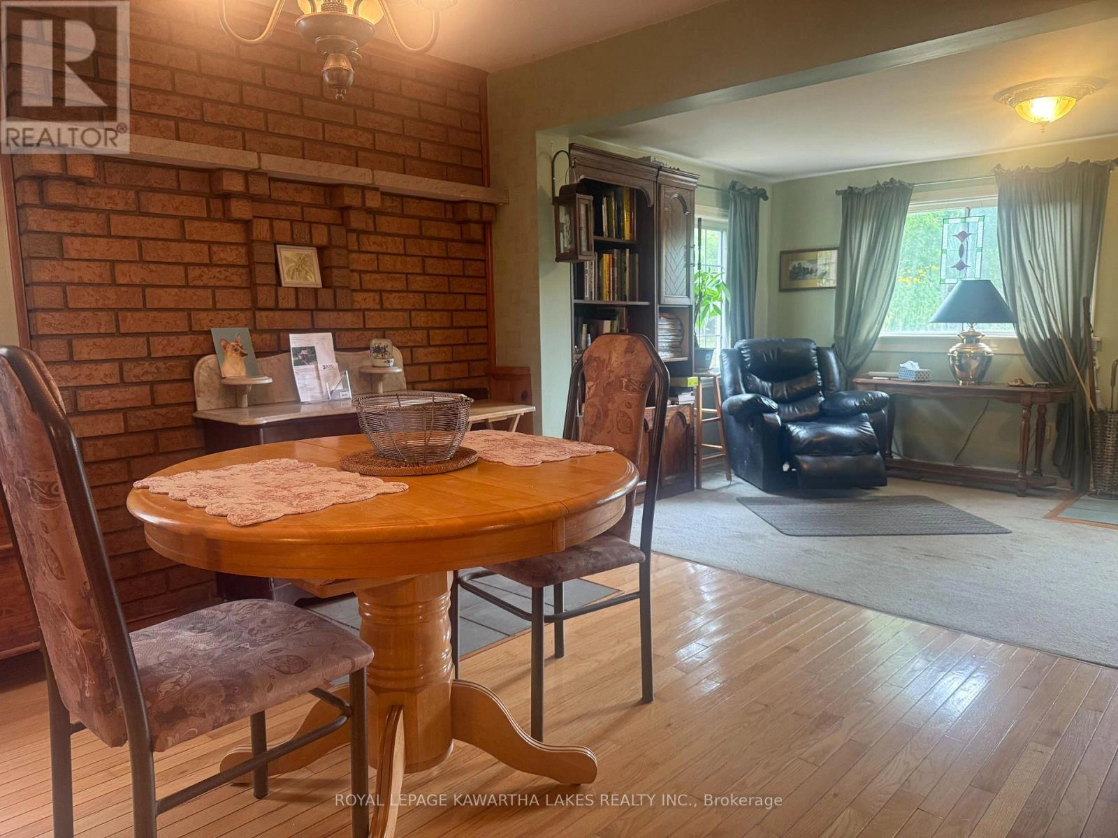 5 Government Dock Road, Kawartha Lakes, Ontario  K0M 2L0 - Photo 6 - X12499764