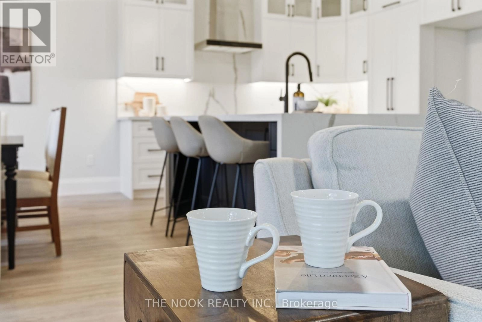 50 Russell Street E, Kawartha Lakes, Ontario K9V 2A6 - Photo 13 - X12506290