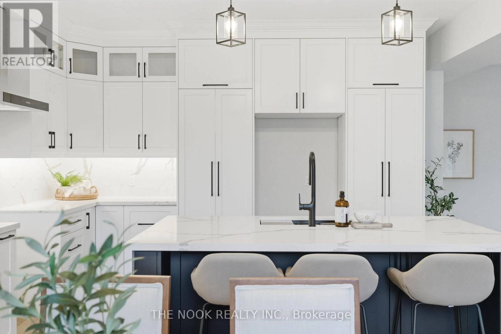 50 Russell Street E, Kawartha Lakes, Ontario K9V 2A6 - Photo 15 - X12506290