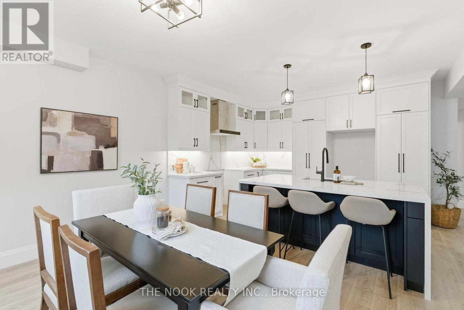 50 Russell Street E, Kawartha Lakes, Ontario K9V 2A6 - Photo 20 - X12506290