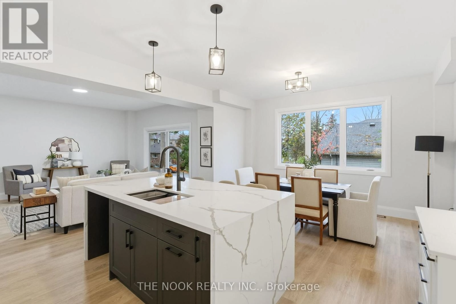 50 Russell Street E, Kawartha Lakes, Ontario K9V 2A6 - Photo 23 - X12506290