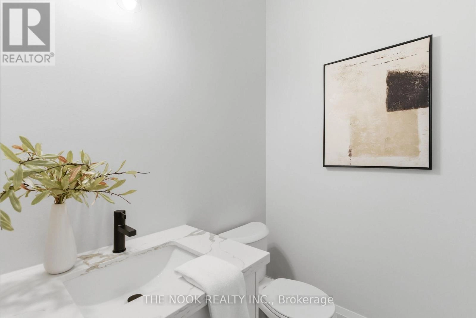 50 Russell Street E, Kawartha Lakes, Ontario K9V 2A6 - Photo 25 - X12506290