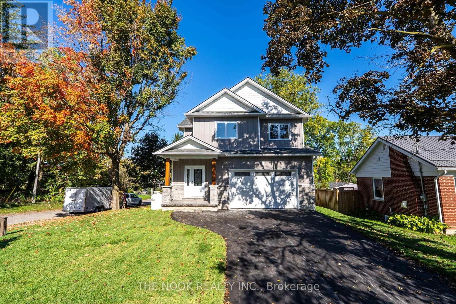 50 Russell Street E, Kawartha Lakes, Ontario K9V 2A6 - Photo 4 - X12506290