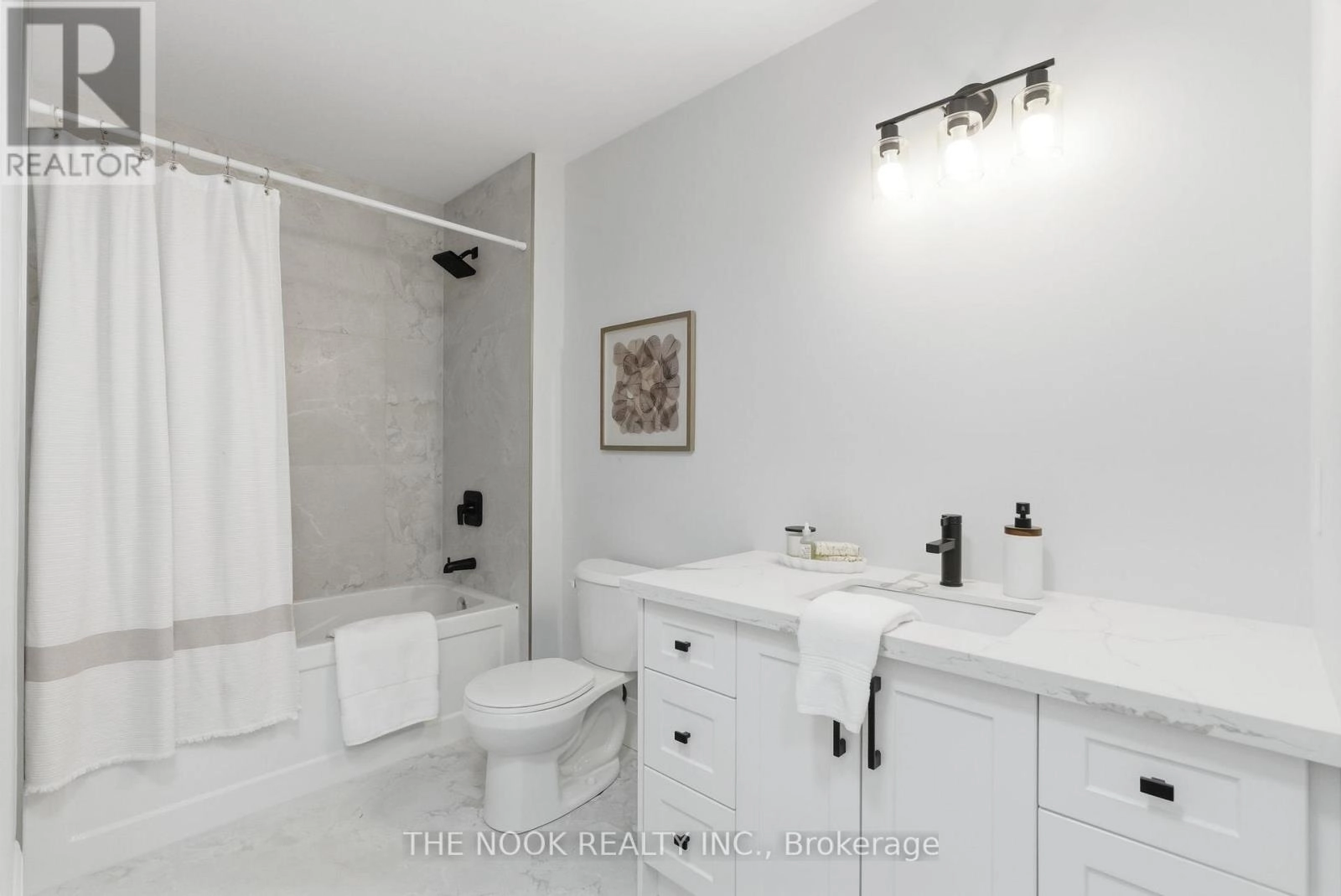 50 Russell Street E, Kawartha Lakes, Ontario K9V 2A6 - Photo 41 - X12506290