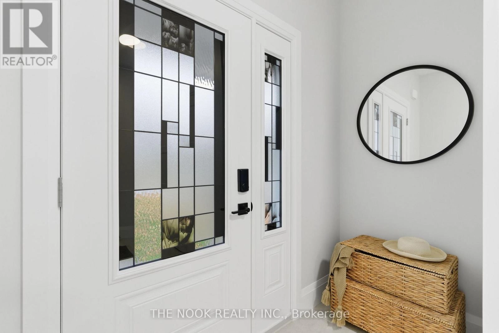 50 Russell Street E, Kawartha Lakes, Ontario K9V 2A6 - Photo 5 - X12506290