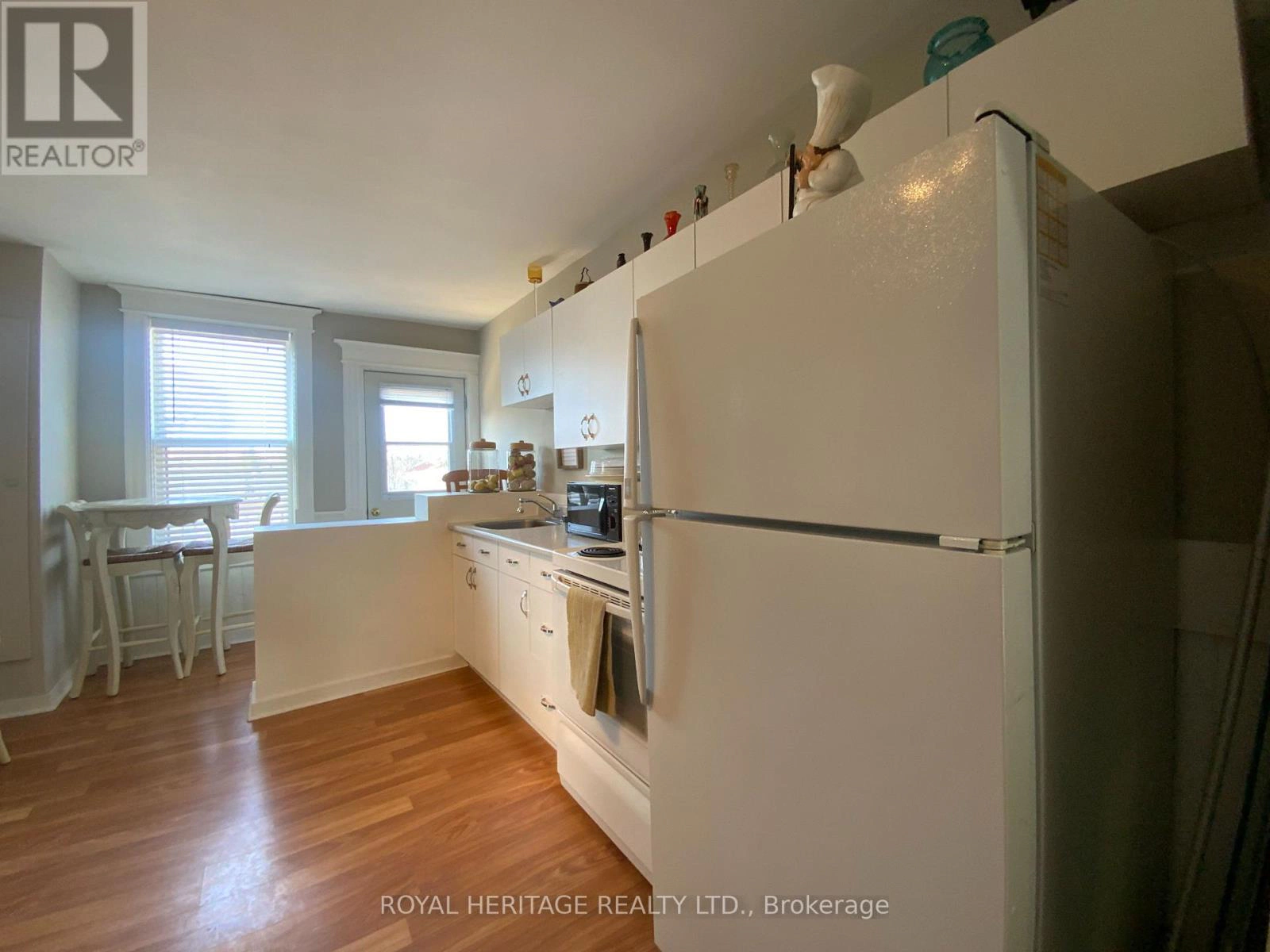 65 Bolton Street, Kawartha Lakes, Ontario K0M 1A0 - Photo 6 - X12472784