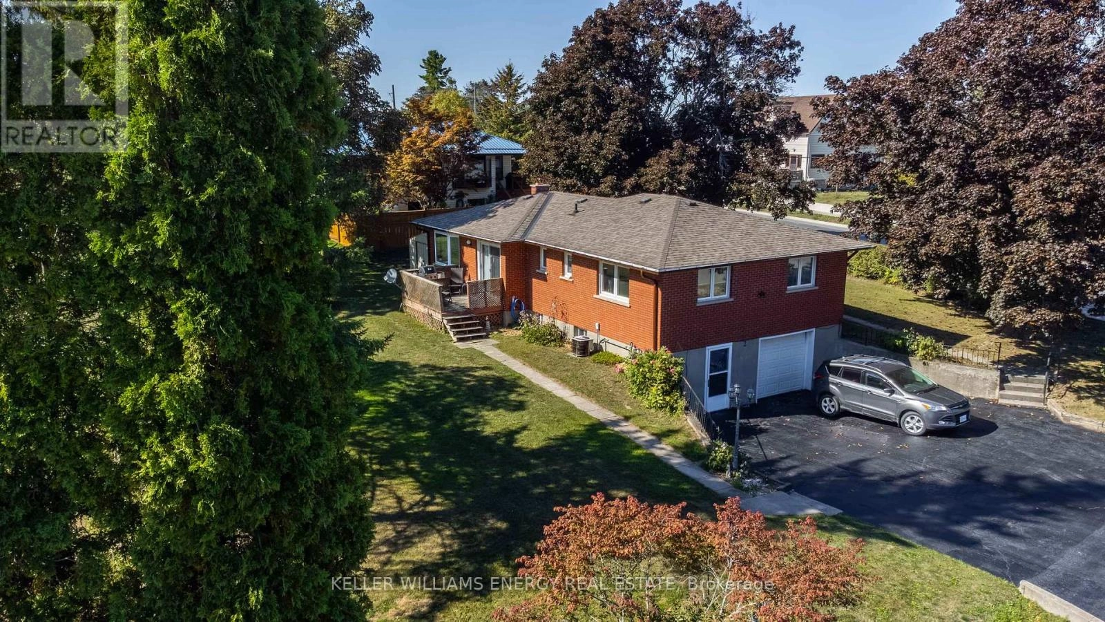 2 Argyle Crescent, Prince Edward County, Ontario  K0K 2T0 - Photo 2 - X12515622