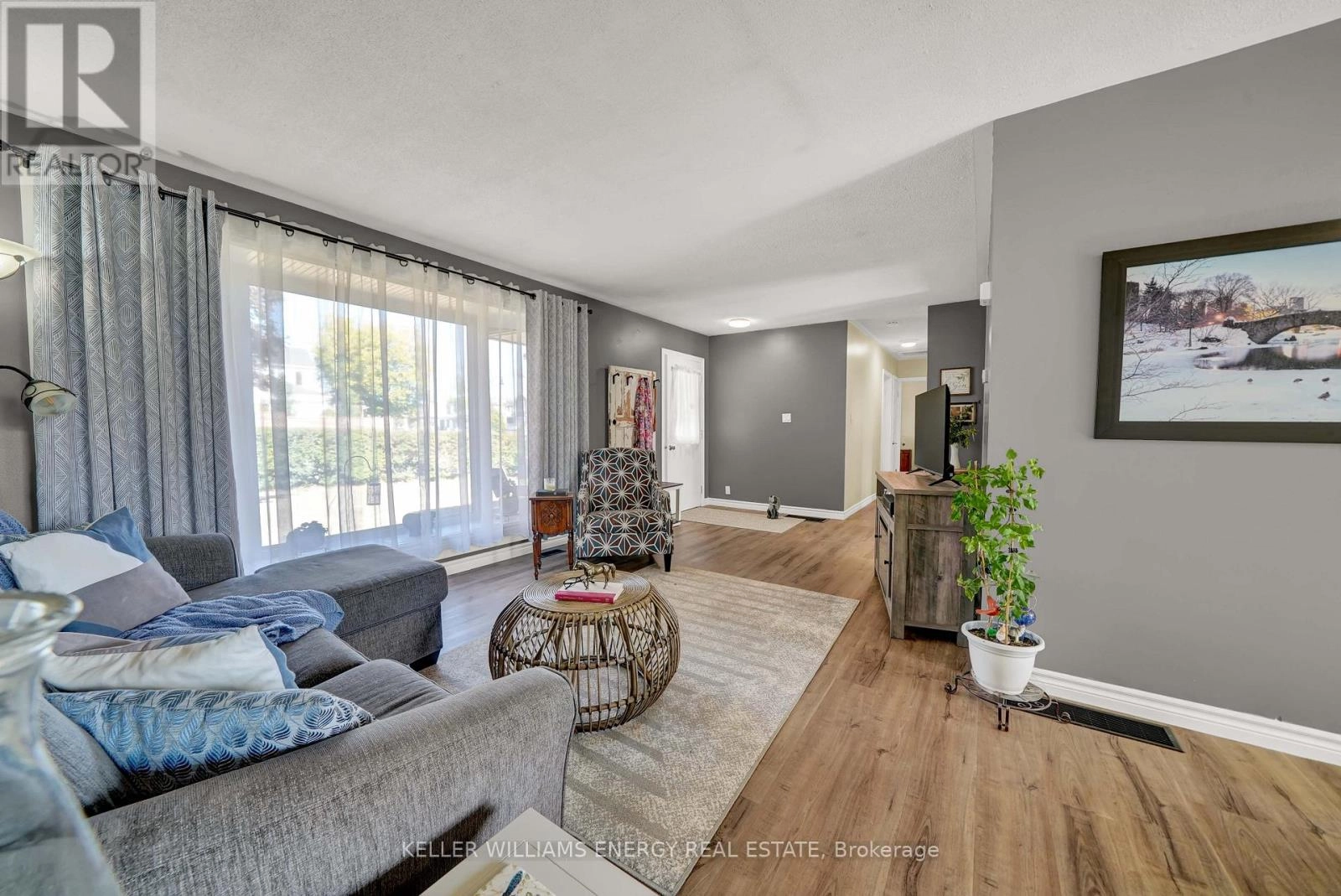 2 Argyle Crescent, Prince Edward County, Ontario  K0K 2T0 - Photo 4 - X12515622