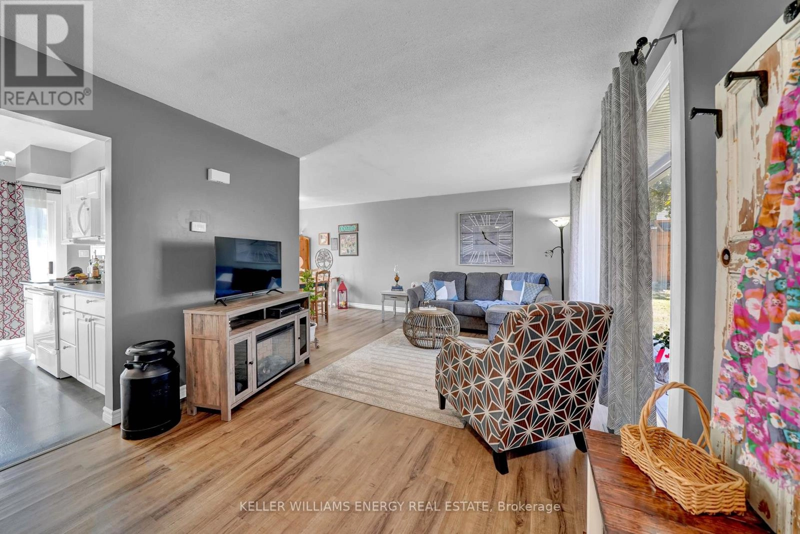 2 Argyle Crescent, Prince Edward County, Ontario  K0K 2T0 - Photo 5 - X12515622