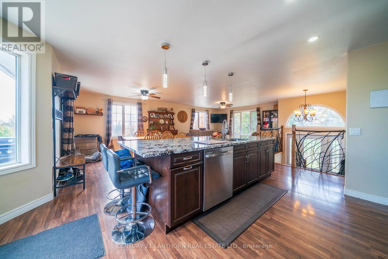 144 Centre Street, Deseronto, Ontario  K0K 1X0 - Photo 8 - X12504332