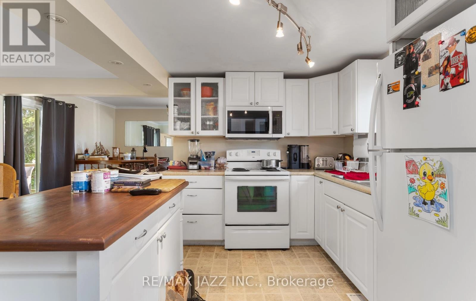 34 Fawcette Avenue, Prince Edward County, Ontario  K0K 2T0 - Photo 6 - X12524576