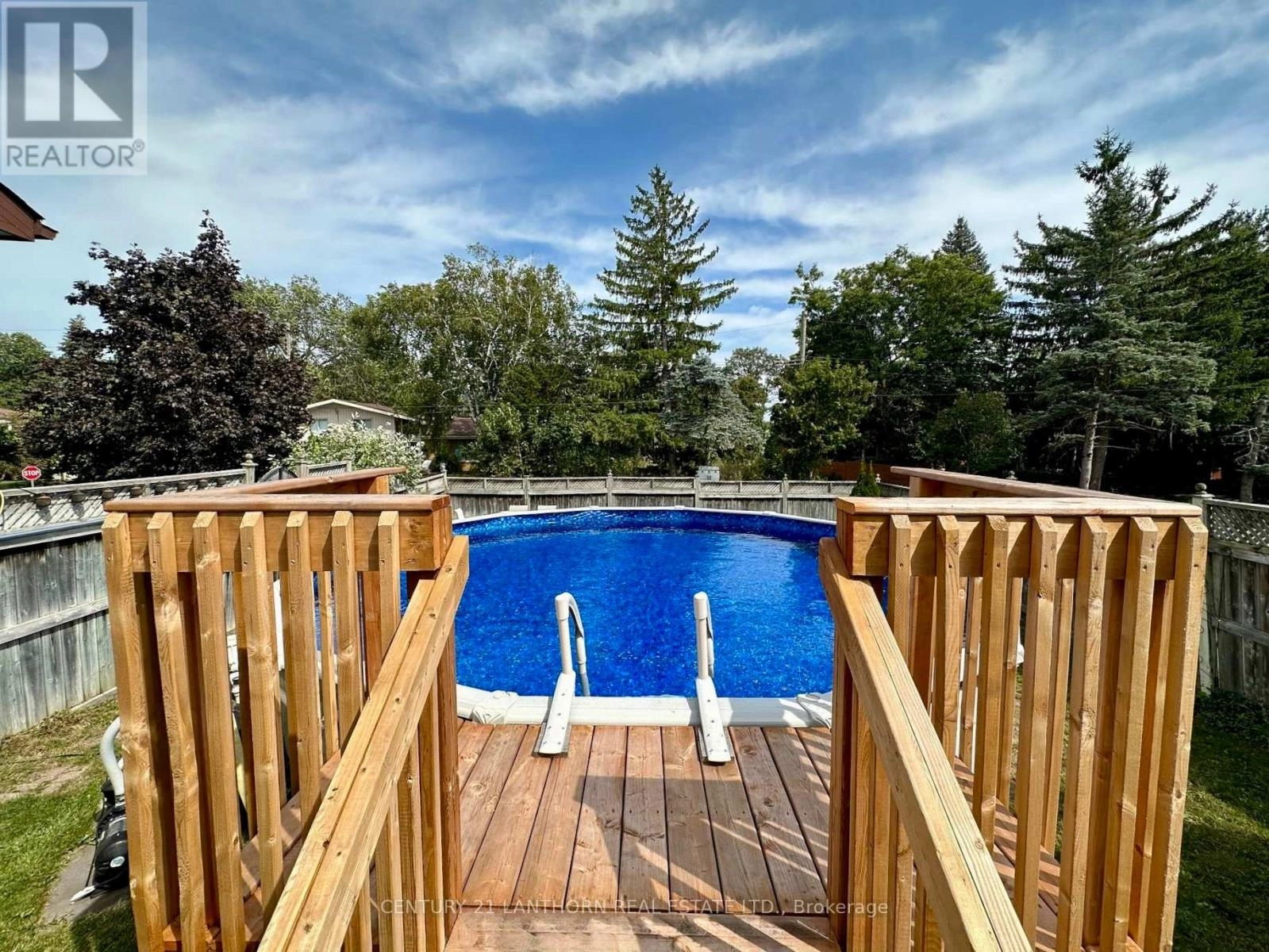 4 Highview Crescent, Belleville, Ontario  K8P 3G4 - Photo 23 - X12524822