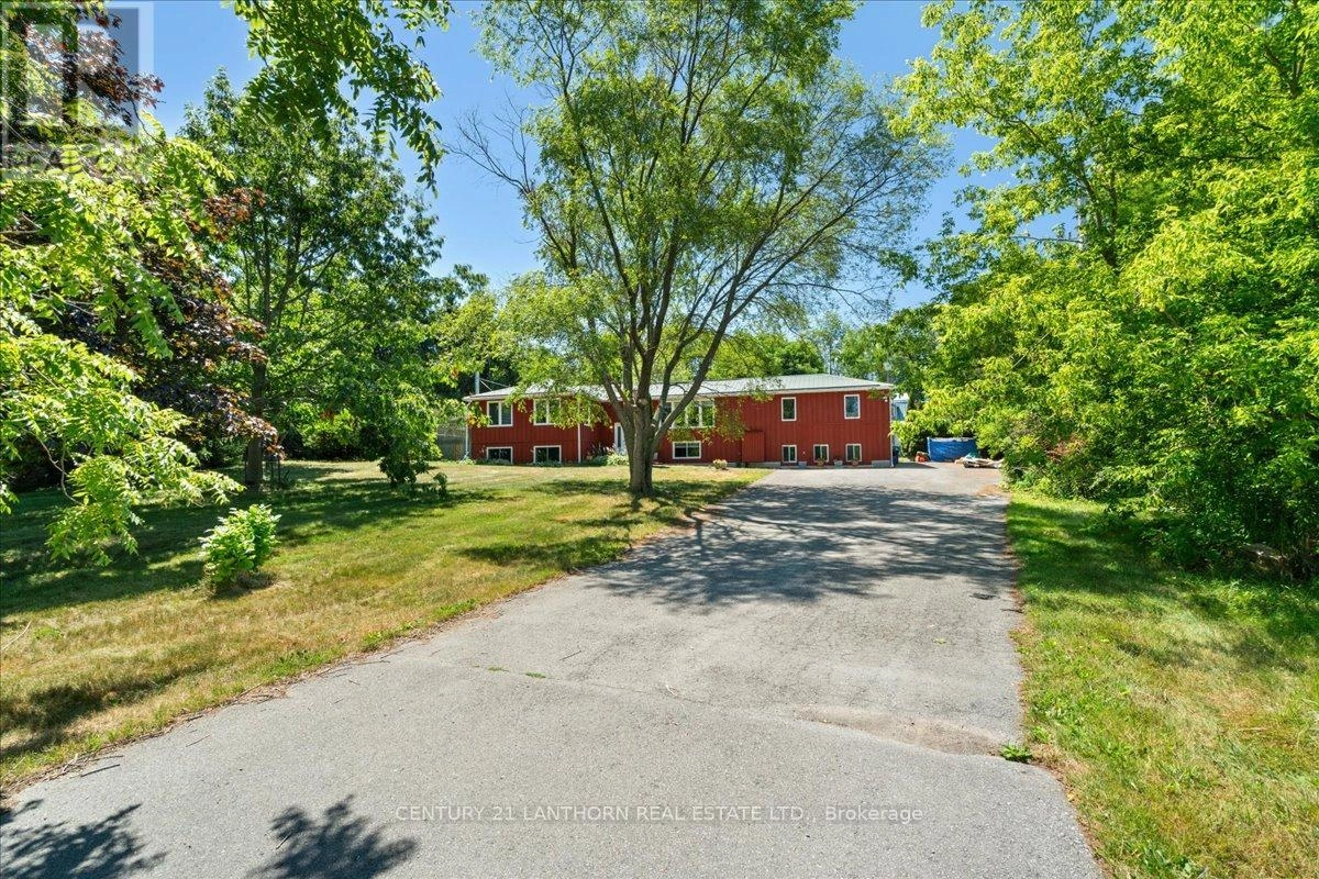 1207 Shannon Road, Prince Edward County, Ontario  K0K 2T0 - Photo 43 - X12320117
