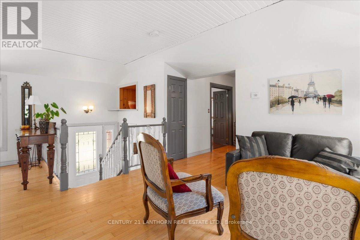 1207 Shannon Road, Prince Edward County, Ontario  K0K 2T0 - Photo 7 - X12320117