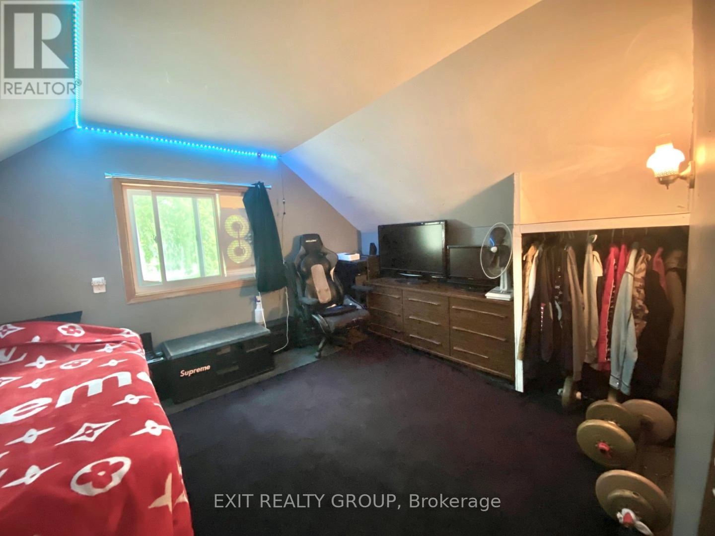 33 Glastonbury Road, Addington Highlands, Ontario  K0H 2G0 - Photo 20 - X12525734