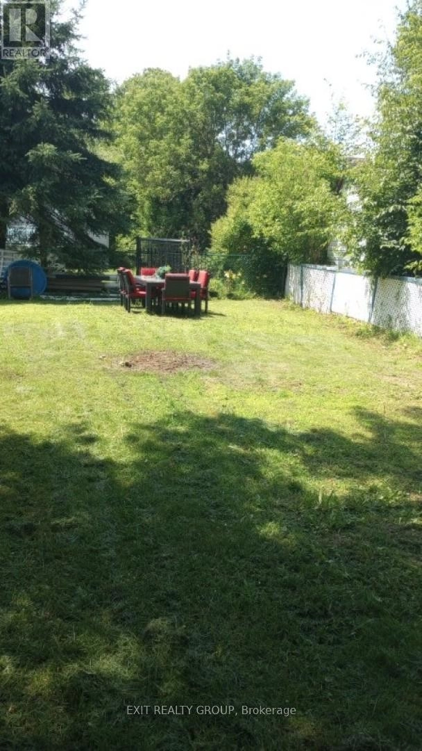 33 Glastonbury Road, Addington Highlands, Ontario  K0H 2G0 - Photo 27 - X12525734