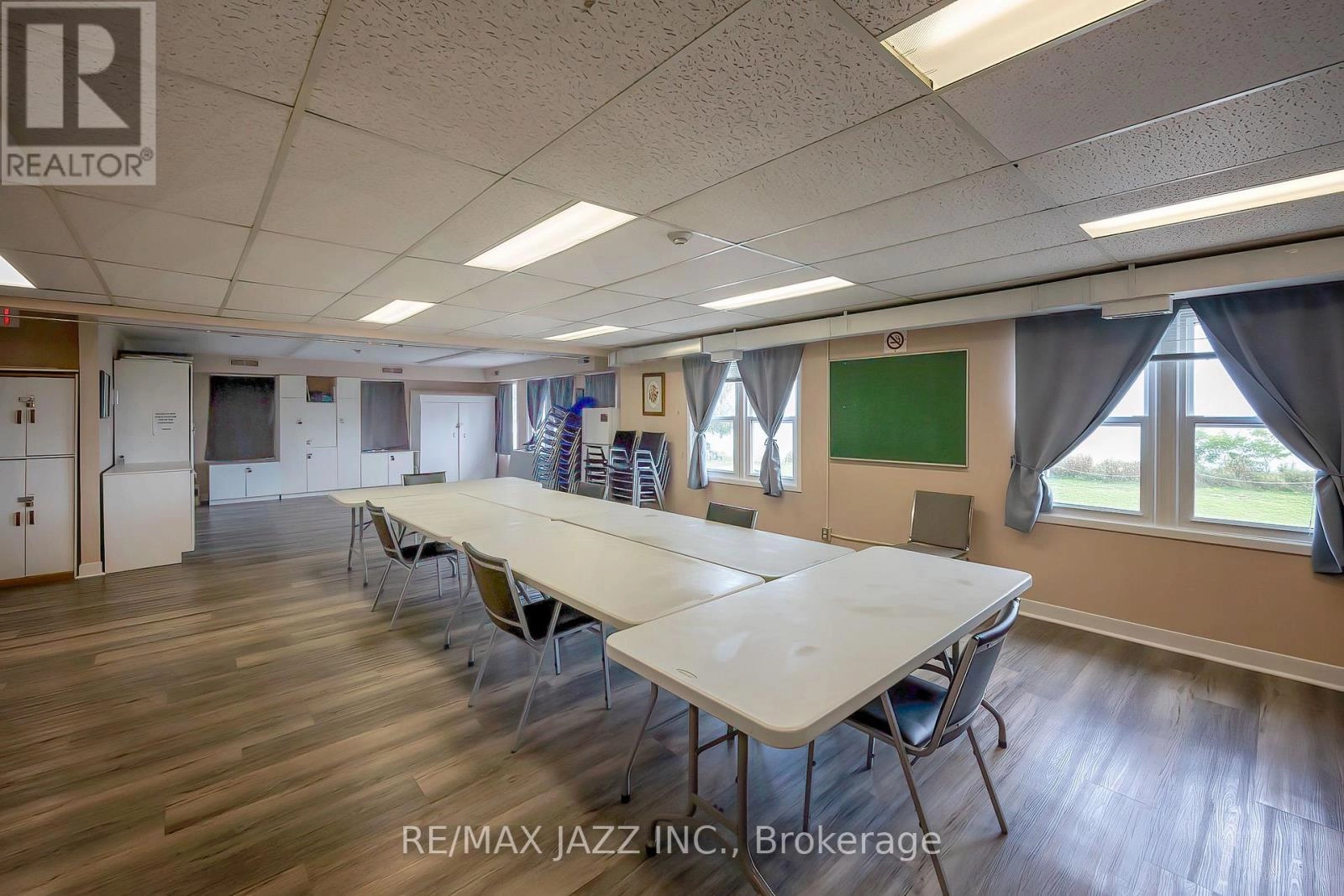 213 Wilmot Trail, Clarington, Ontario L1B 1A9 - Photo 30 - E12532854