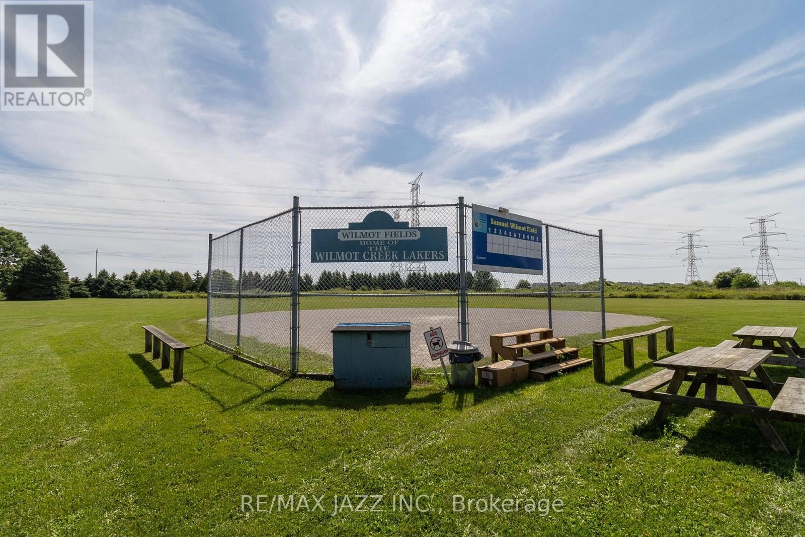 213 Wilmot Trail, Clarington, Ontario L1B 1A9 - Photo 39 - E12532854