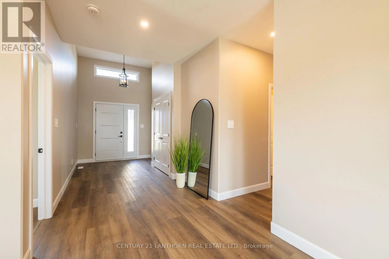 60 Hastings Park Drive, Belleville, Ontario  K8P 0H7 - Photo 6 - X12396269