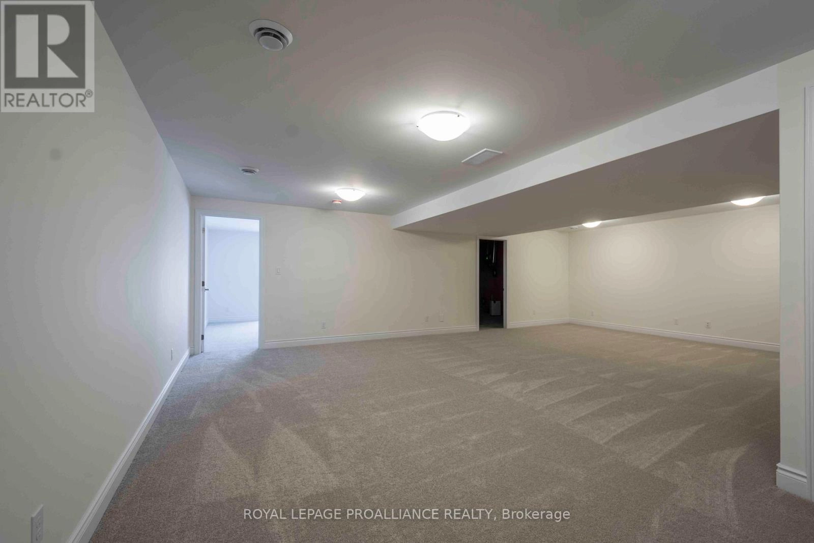 121 Farrington Crescent, Prince Edward County, Ontario  K0K 2T0 - Photo 17 - X12534456